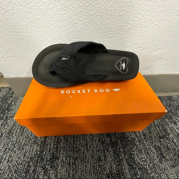 Rocket Dog Shoes Nwt Rocket Dog Slip On Sandal Poshmark